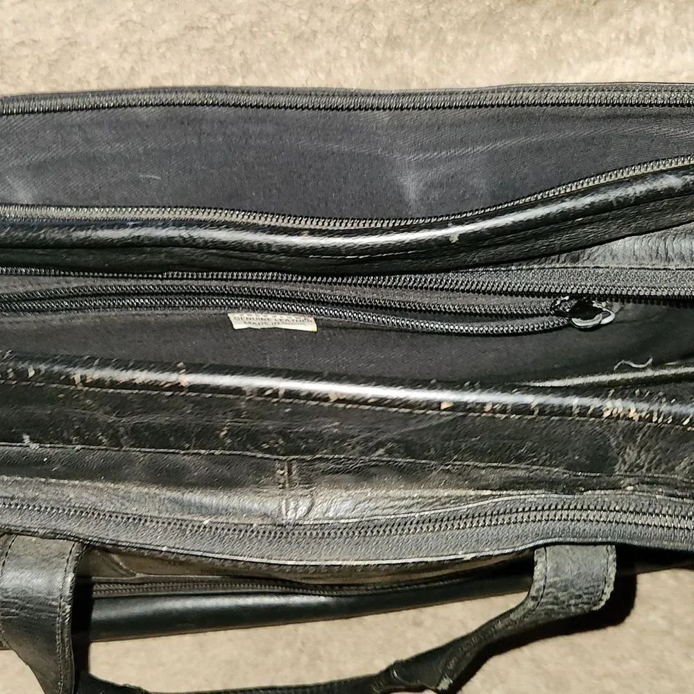 Vintage Black Leather Briefcase Bag - Picture 7 of 8